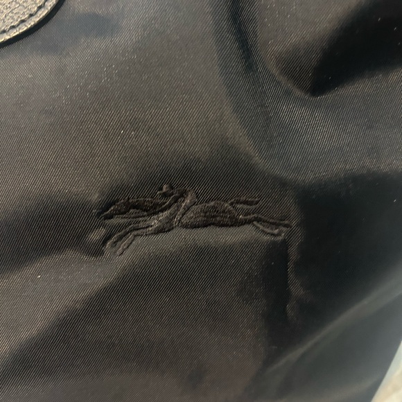 Longchamp tote - Picture 3 of 9